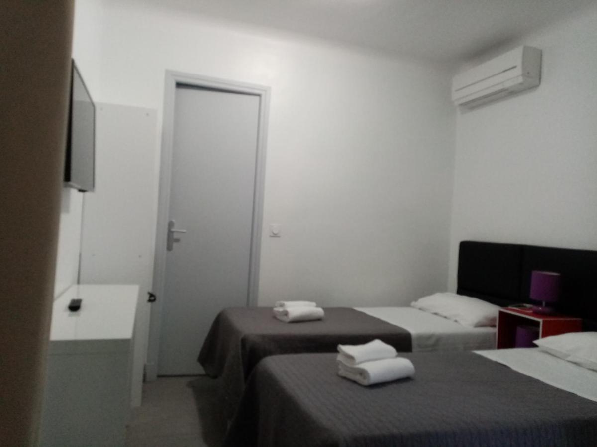 Le Relais De Monti Hotel Ментона Екстериор снимка