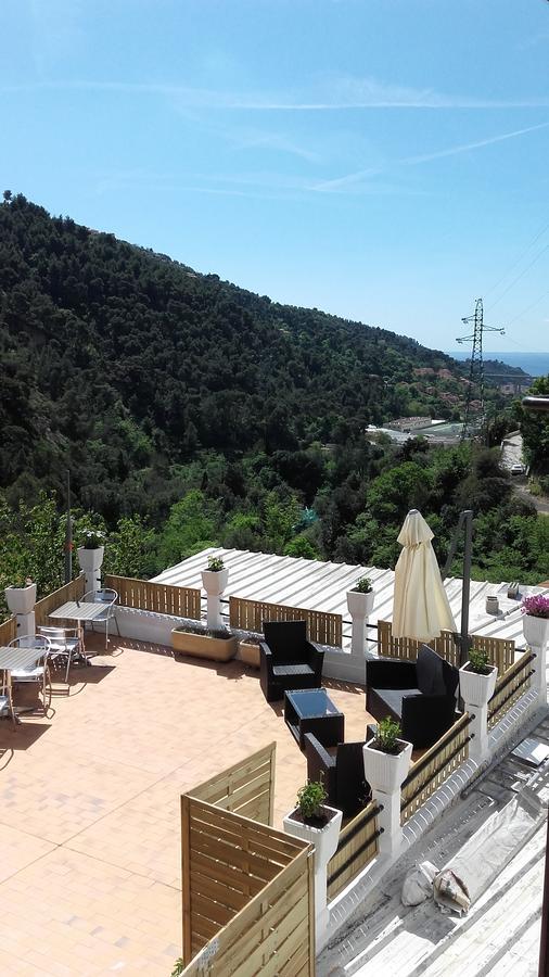 Le Relais De Monti Hotel Ментона Екстериор снимка