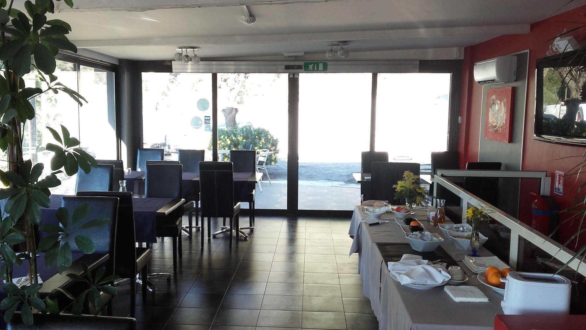 Le Relais De Monti Hotel Ментона Екстериор снимка